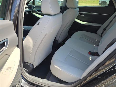 New 2026 Hyundai Sonata SEL FWD image 10