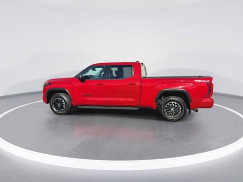 Used 2022 Toyota Tundra SR5 w/ TRD Off-Road Premium Package AWD/4WD image 5