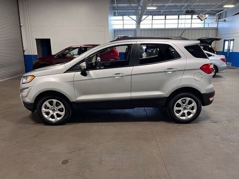 Used 2020 Ford EcoSport SE w/ SE Convenience Package image 6