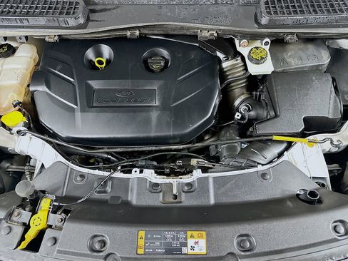 Used 2016 Ford Escape Titanium image 37