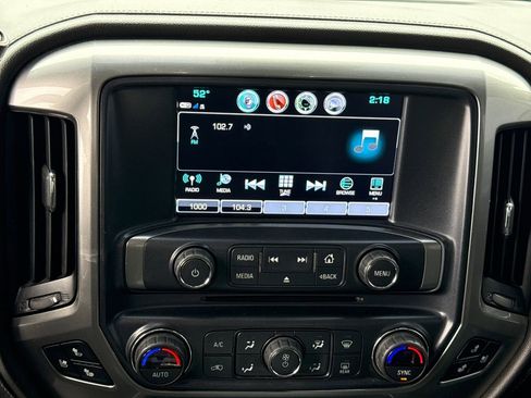 Used 2018 Chevrolet Silverado 1500 LTZ Z71 w/ Redline Edition image 22