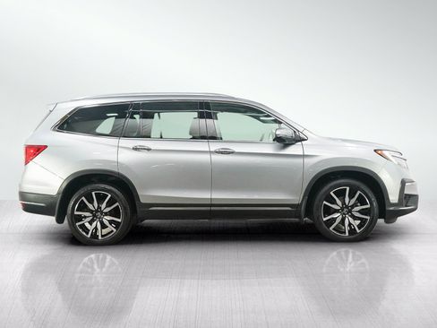 Used 2019 Honda Pilot Touring image 6