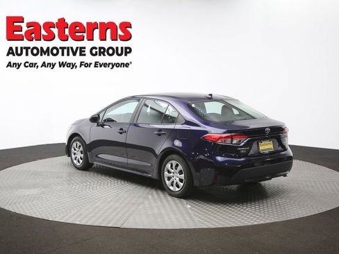 Used 2022 Toyota Corolla LE image 64