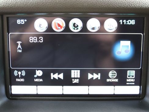 Used 2019 GMC Yukon XL Denali AWD/4WD image 21