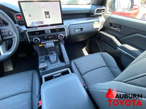 New 2026 Toyota Tacoma TRD Off-Road w/ TRD Off Road Premium Package AWD/4WD image 22