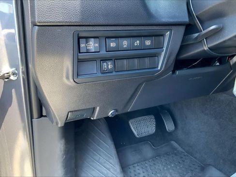 Used 2024 Toyota Tundra SR5 AWD/4WD image 35