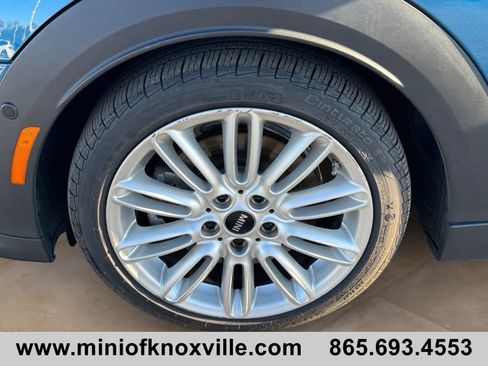 Used 2022 MINI Cooper S w/ Signature Upholstery Package image 9