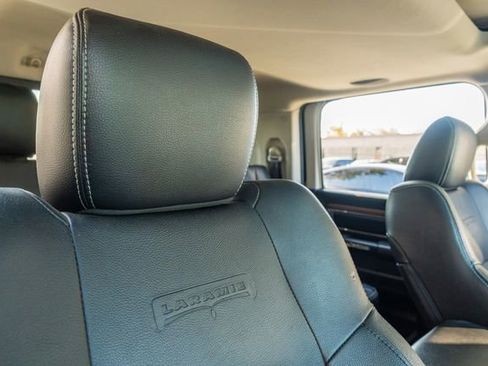 Used 2015 RAM 3500 Laramie w/ Cold Weather Group image 46