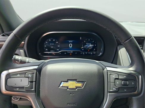 Used 2024 Chevrolet Tahoe LT AWD/4WD image 19