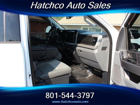 Used 2025 Ford F250 XLT w/ Black Appearance Package AWD/4WD image 19