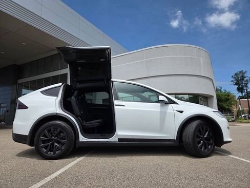 Used 2023 Tesla Model X AWD/4WD image 26
