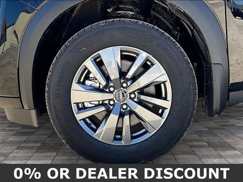 New 2025 Nissan Pathfinder SV w/ Black Appearance Package image 13