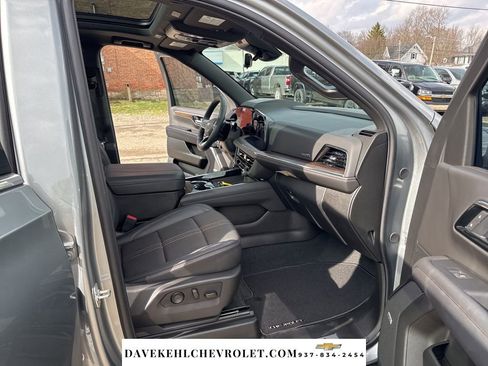 Used 2025 Chevrolet Tahoe High Country image 26