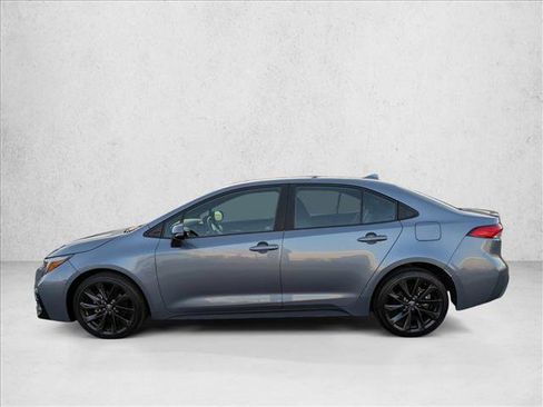 Used 2023 Toyota Corolla SE image 9