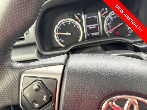 Used 2020 Toyota 4Runner Limited AWD/4WD image 10