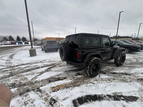 Used 2020 Jeep Wrangler Rubicon image 5