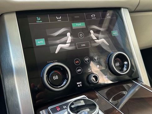 Used 2020 Land Rover Range Rover HSE image 44
