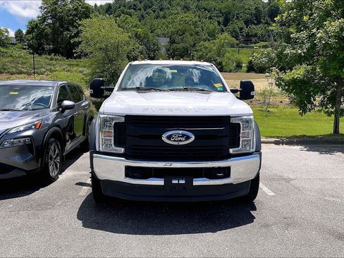 Used 2017 Ford F450 XL w/ Power Equipment Group AWD/4WD image 5