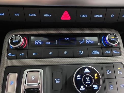 New 2025 Hyundai Palisade SEL image 21