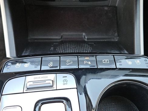 Used 2022 Hyundai Tucson Limited image 15