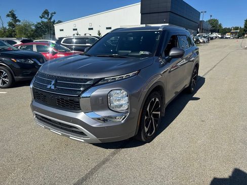Used 2022 Mitsubishi Outlander SEL AWD/4WD image 3
