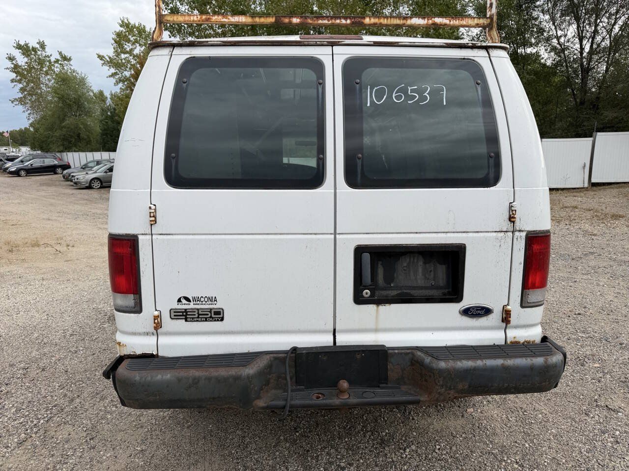 Used 1999 Ford E-350 and Econoline 350 Super Duty RWD image 4