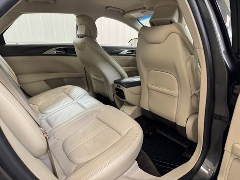 Used 2017 Lincoln MKZ Select w/ Select Plus Package image 24