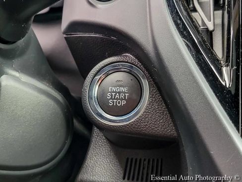 Certified 2026 Subaru Forester Touring AWD/4WD image 19