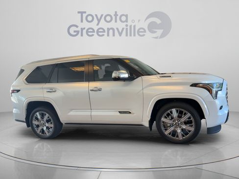 Used 2026 Toyota Sequoia Capstone AWD/4WD image 7