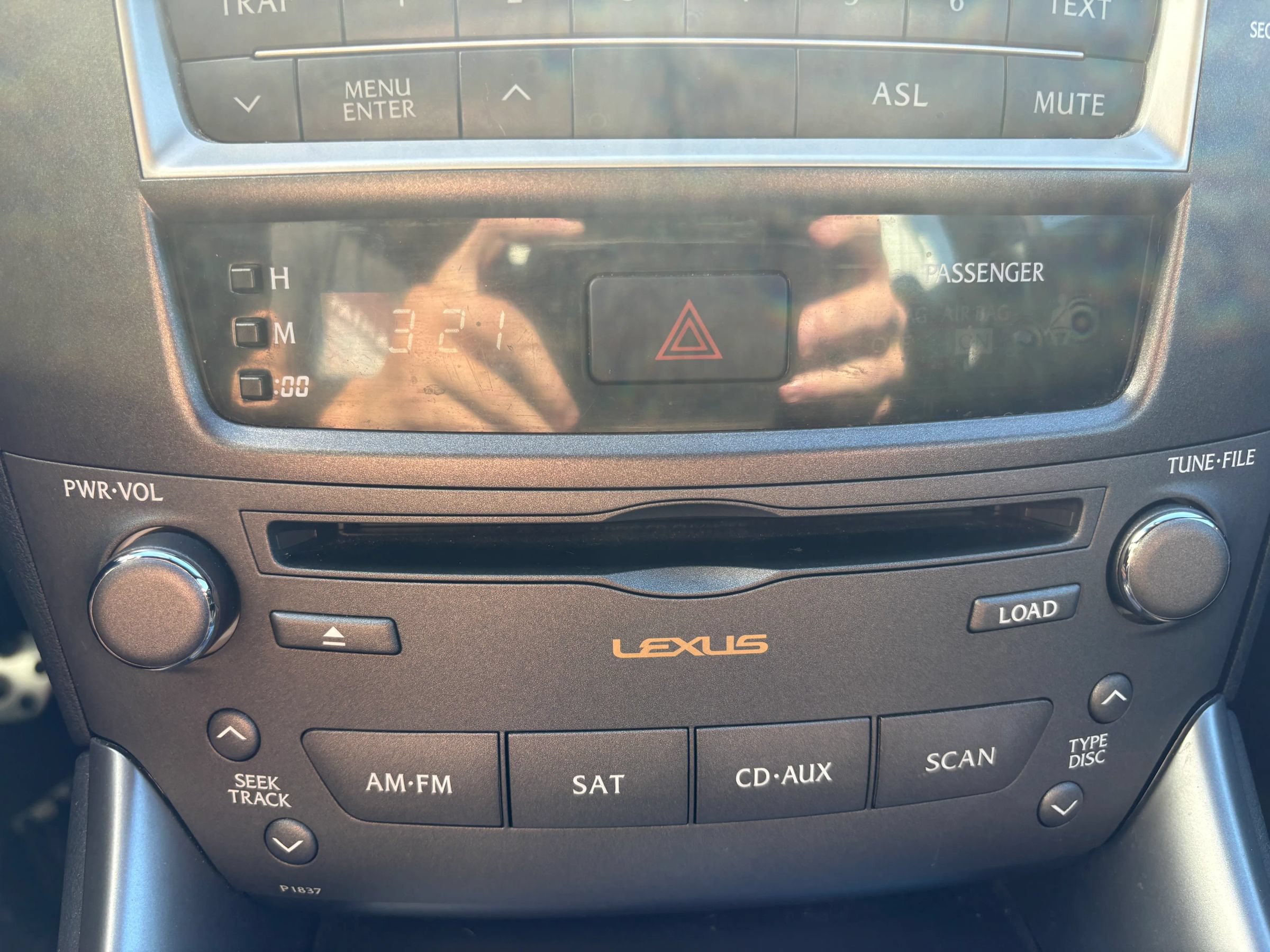 Used 2013 Lexus IS 250 w/ F-Sport Pkg w/Summer Tires RWD image 31
