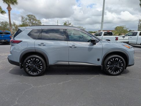 New 2026 Nissan Rogue SV FWD image 3