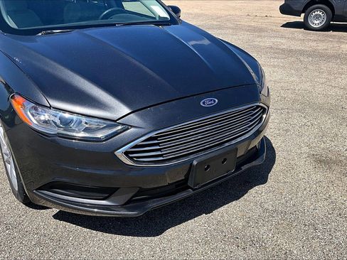 Certified 2018 Ford Fusion S FWD image 3