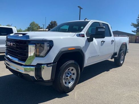 New 2026 GMC Sierra 2500 Pro w/ Convenience Package AWD/4WD image 2