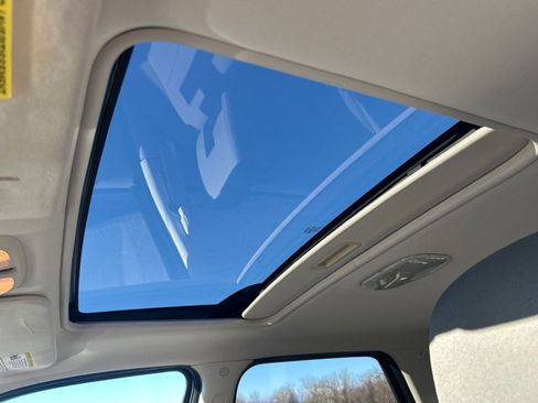 Used 2010 Ford Escape XLT image 15