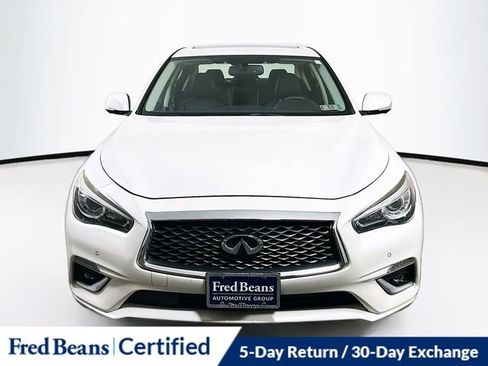 Used 2018 INFINITI Q50 Luxe w/ Essential Package (3.0T Luxe) image 2