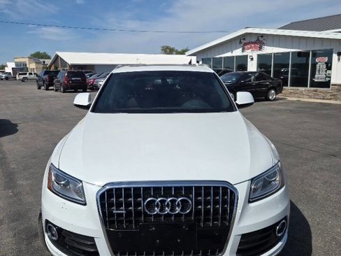 Used 2016 Audi Q5 2.0T Premium Plus w/ Technology Package AWD/4WD image 12