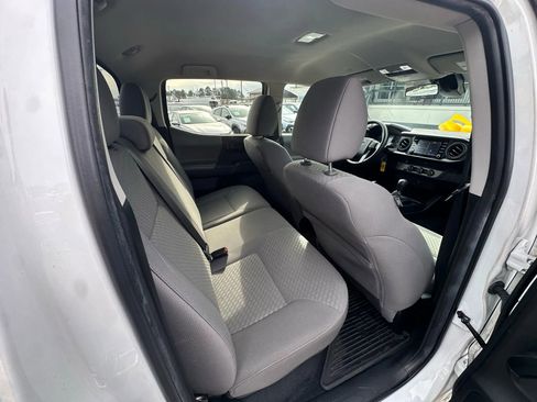 Used 2022 Toyota Tacoma SR image 14