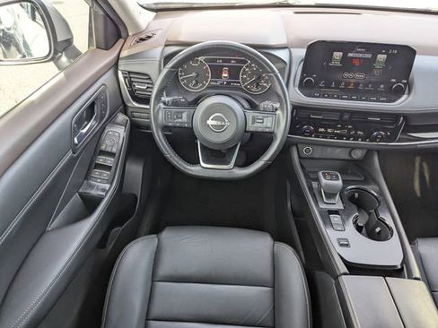 Used 2023 Nissan Rogue SL w/ SL Premium Package image 15