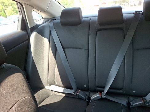 Certified 2018 Honda Civic EX image 17