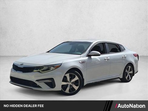 Used 2020 Kia Optima S FWD image 1