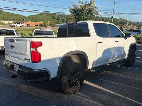 Used 2026 Chevrolet Silverado 1500 ZR2 w/ Dark Appearance Package AWD/4WD image 3