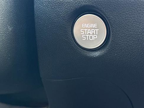 New 2026 Kia Sorento S image 25