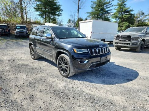 Used 2019 Jeep Grand Cherokee Limited w/ Luxury Group II image 7