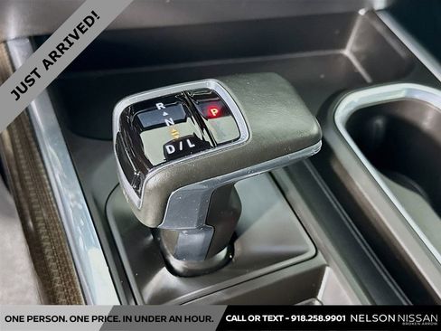 Used 2023 Chevrolet Silverado 1500 LT Trail Boss w/ Convenience Package II AWD/4WD image 17