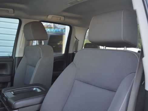 Used 2019 GMC Sierra 2500 SLE image 11