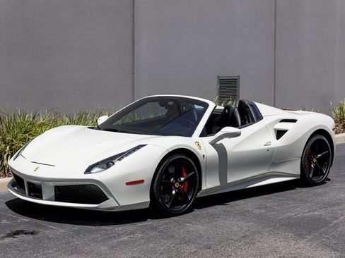Used 2019 Ferrari 488 Spider RWD image 53