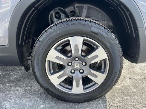 Used 2017 Honda Ridgeline RTL image 11