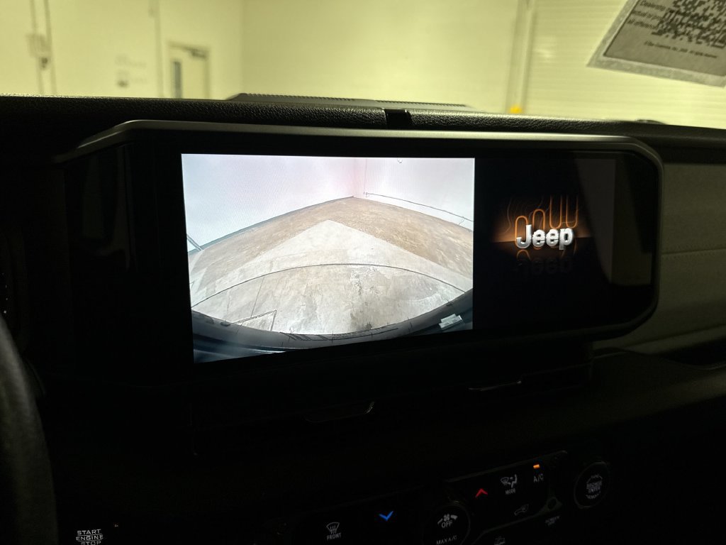 Used 2024 Jeep Wrangler Sport AWD/4WD image 15