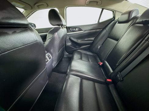 Used 2018 Nissan Maxima 3.5 SV image 42