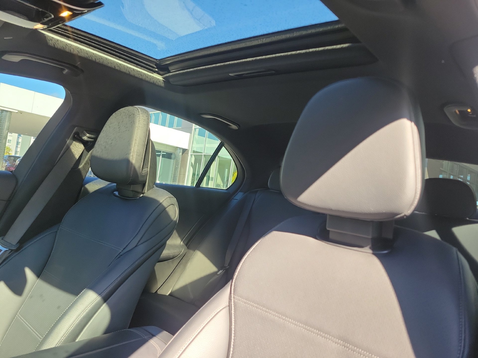 Used 2023 Mercedes-Benz C 300 Sedan image 22